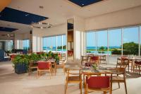 O zonă de relaxare la Dreams Vista Cancun Golf & Spa Resort - All Inclusive
