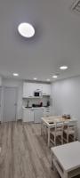 Kuchyň nebo kuchyňský kout v ubytování APARTAMENTOS TANEZ SANTURCE a