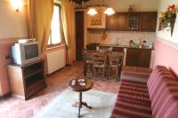 Kuchyňa alebo kuchynka v ubytovaní Agriturismo Renaccino