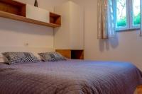 Postel nebo postele na pokoji v ubytování Comfort and affordable apartments Slavica