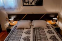 Postel nebo postele na pokoji v ubytování Comfort and affordable apartments Slavica