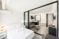 Posteľ alebo postele v izbe v ubytovaní Athenian Dream Suite