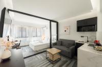 Posedenie v ubytovaní Athenian Dream Suite