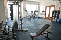 Fitness centrum a/nebo fitness zařízení v ubytování Hotel Ibiza Playa