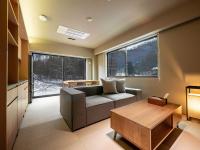 Ski Inn Hakuba, Iwatakeにあるシーティングエリア
