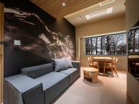 Ski Inn Hakuba, Iwatakeにあるシーティングエリア