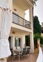 A balcony or terrace at Casa Jazmín Fuentes de Almuñecar