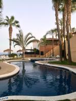 The swimming pool at or close to Casa Jazmín Fuentes de Almuñecar