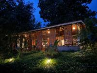 Κήπος έξω από το Hidden Haven - The Goan Getaway