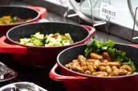 Jídlo v hotelu nebo okolí