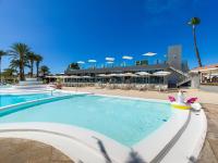 Bazén v ubytování eó Suite Hotel Jardin Dorado nebo v jeho okolí