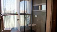 Koupelna v ubytování Sam Royal Hotel