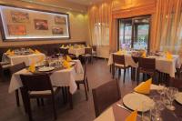 Galeriebild der Unterkunft Хотел "Русенски лом" in Koshov