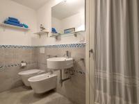 Kúpeľňa v ubytovaní Holiday Home Shardana by Interhome