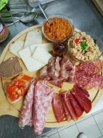 Φαγητό σε αυτό το ξενοδοχείο ή κάπου εκεί κοντά