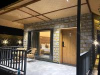 Jawai's Wildness Lodgeにあるバルコニーまたはテラス