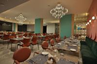 Restaurace v ubytování Pushpak Grande