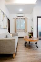 Posezení v ubytování Tolani Southgate Villa Chiang Mai