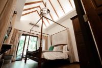 Postel nebo postele na pokoji v ubytování Tolani Southgate Villa Chiang Mai