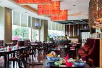 Jídlo v hotelu nebo okolí