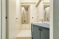 Kúpeľňa v ubytovaní Brera - Bright and cosy 2 bedrooms apt- Via Solferino