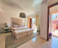 A bed or beds in a room at PARAISO ARONA I - Casa en Mar de Cristal La Manga