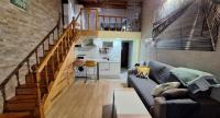 A seating area at Apartamento Santa Agueda