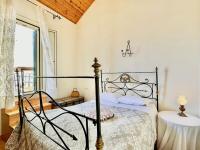 Posteľ alebo postele v izbe v ubytovaní Casa Dolce with private plunge pool by DadoVillas