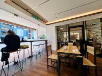 En restaurant eller et andet spisested på C Y C Heritage Hotel