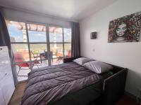 Posteľ alebo postele v izbe v ubytovaní Appartement Cap Esterel 4/5 personnes