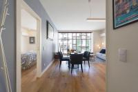 Posezení v ubytování Contemporary Flat near São Bento by LovelyStay