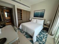 Postel nebo postele na pokoji v ubytování Vida Marina Resort Marassi