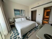 Postel nebo postele na pokoji v ubytování Vida Marina Resort Marassi