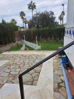 Zahrada ubytování Apartamento con jardín y piscina Pet friendly