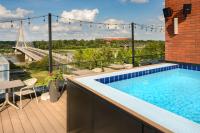 Barceló Warsaw Powiśleの敷地内または近くにあるプール