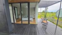 Ninh Xuan - Hoa Lu homestayにあるバルコニーまたはテラス