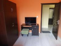 TV a/nebo společenská místnost v ubytování Guest House Karaulanov