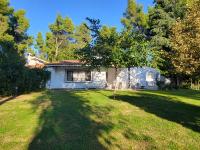 Vonkajšia záhrada v ubytovaní Sani Pool Beach Villa
