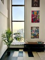 Ora Place JBRにあるシーティングエリア