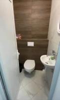Půdorys ubytování Двустаен апартамент център