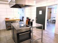 Kuchyň nebo kuchyňský kout v ubytování Aarhus Hostel og Hotel