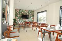 Μια τηλεόραση ή/και κέντρο ψυχαγωγίας στο The Citi Residenci Hotel, Banskopa