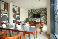 Μια τηλεόραση ή/και κέντρο ψυχαγωγίας στο The Citi Residenci Hotel, Banskopa