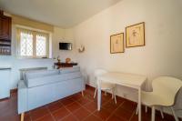 A television and/or entertainment centre at Swan Lake by Wonderful Italy