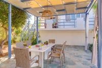 Balkón alebo terasa v ubytovaní Poseidonia Syros cozy house