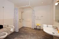 Seehotel und Appartements Schnöllerにあるバスルーム