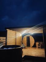 Plán poschodí v ubytovaní Sworna łąka z zewnętrznym SPA- sauna, jacuzzi, balia