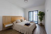 Postel nebo postele na pokoji v ubytování Modern condo Praia da Rocha,Terracos Da Ciudade