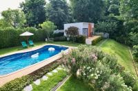 Bazén v ubytování Rakmak Kan Resort & Cafe nebo v jeho okolí