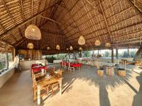 Restaurace v ubytování Kuoom Serengeti